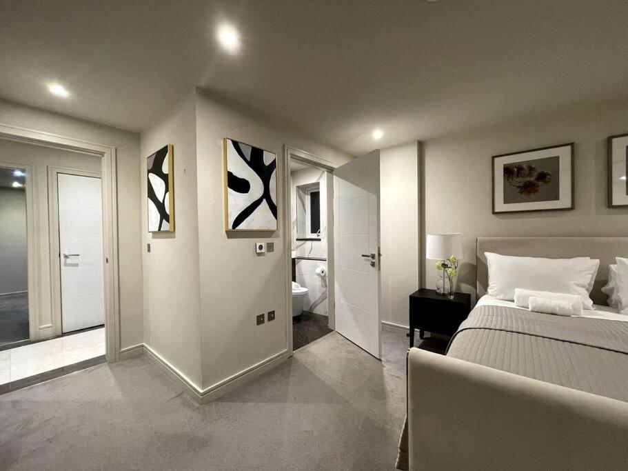 Appartement 2Br Urban Vista Retreat Chcl F7 à Chigwell Extérieur photo